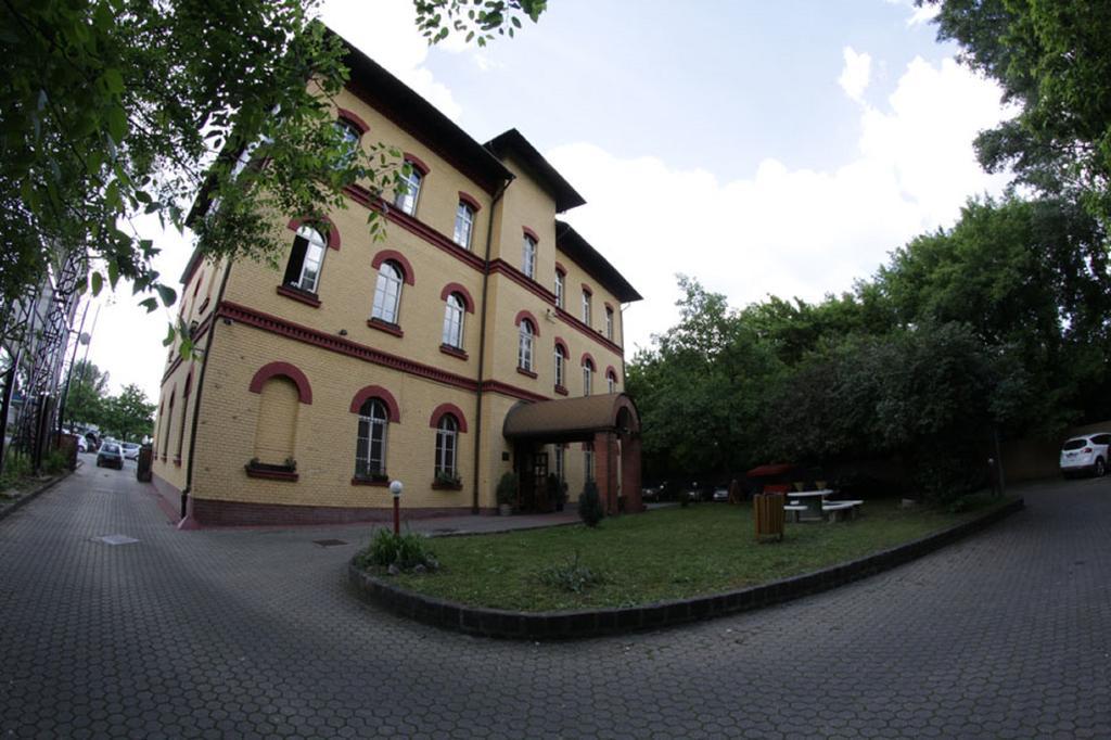 Hotel Omnibusz Budapesta Exterior foto